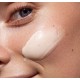Crème naturelle Vitamine C - Régénérante Illuminatrice - Algues Acide Hyaluronique - MÁDARA - 15 ml.