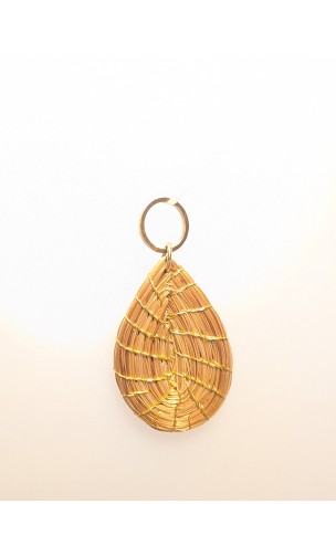 Capimix ESPERANZA - Charms Dije artesanal – Colgante Oro vegetal Capim dorado – 4,5×2,5 cm SLOWECO – 1U.