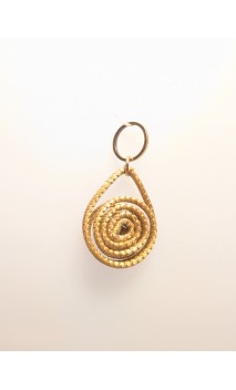 Capimix ENCANTO - Charms Dije artesanal – Colgante Oro vegetal Capim dorado – 3×2 cm SLOWECO – 1U.