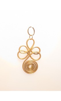 Capimix CREATIVIDAD - Charms Dije artesanal – Colgante Oro vegetal Capim dorado – 5×2,5 cm SLOWECO – 1U.