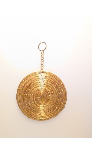 Capimix CONFIANCE – Charm pendentif artisanal – Or végétal Capim dourado – 9×6 cm SLOWECO – 1U