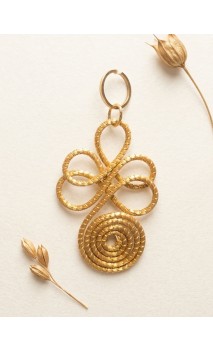 Capimix CREATIVIDAD - Charms Dije artesanal – Colgante Oro vegetal Capim dorado – 5×2,5 cm SLOWECO – 1U.