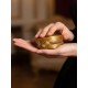 Cajita ovalada artesanal - Capim dourado - Oro vegetal – Largo 9 x Alto 8 x Ancho 4 cm - Sloweco