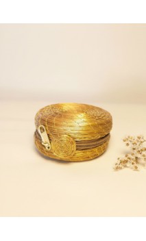 Cajita ovalada artesanal - Capim dourado - Oro vegetal – Largo 9 x Alto 8 x Ancho 4 cm - Sloweco