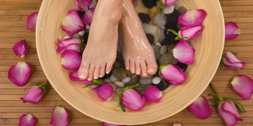 10 conseils pour avoir de beaux pieds